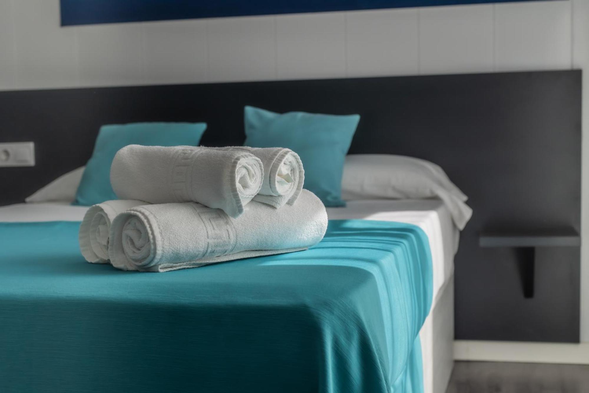 Sunsands Studio Con Balcones 2ºa Playa76 Carihuela Torremolinos Zewnętrze zdjęcie