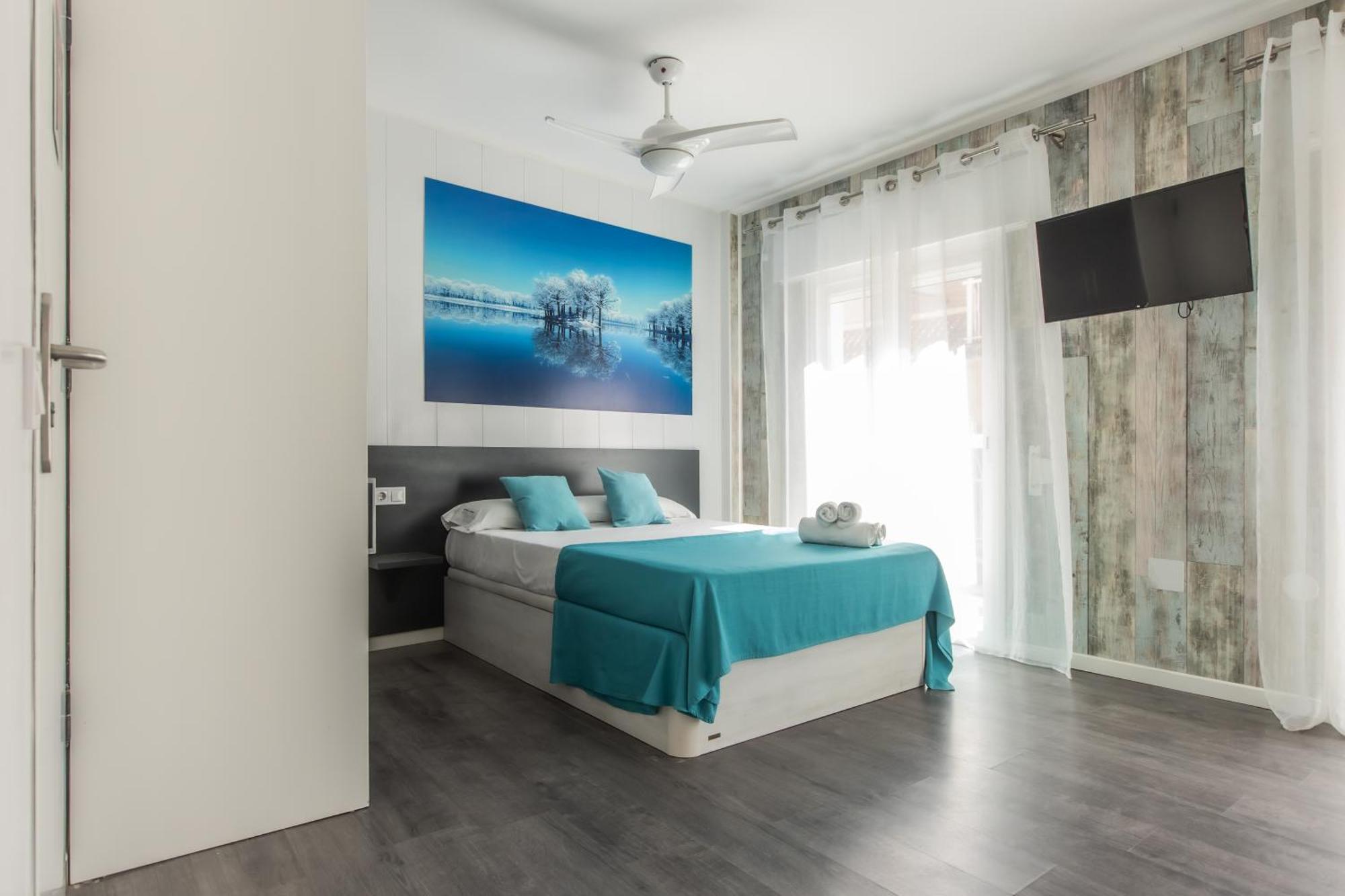 Sunsands Studio Con Balcones 2ºa Playa76 Carihuela Torremolinos Zewnętrze zdjęcie